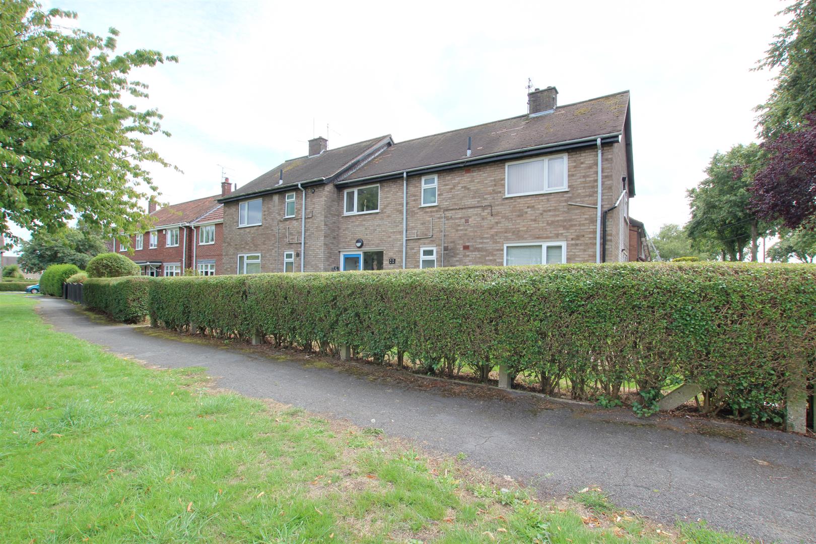 Muston Avenue, Cottingham