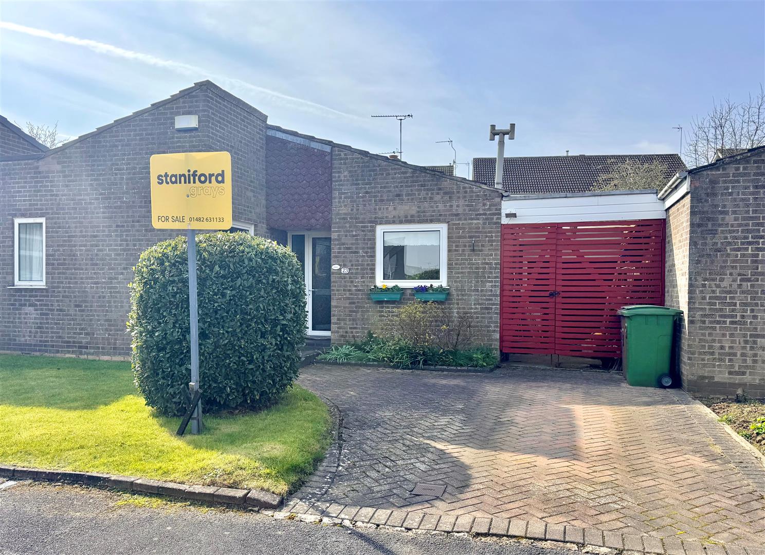 Priory Close, Swanland