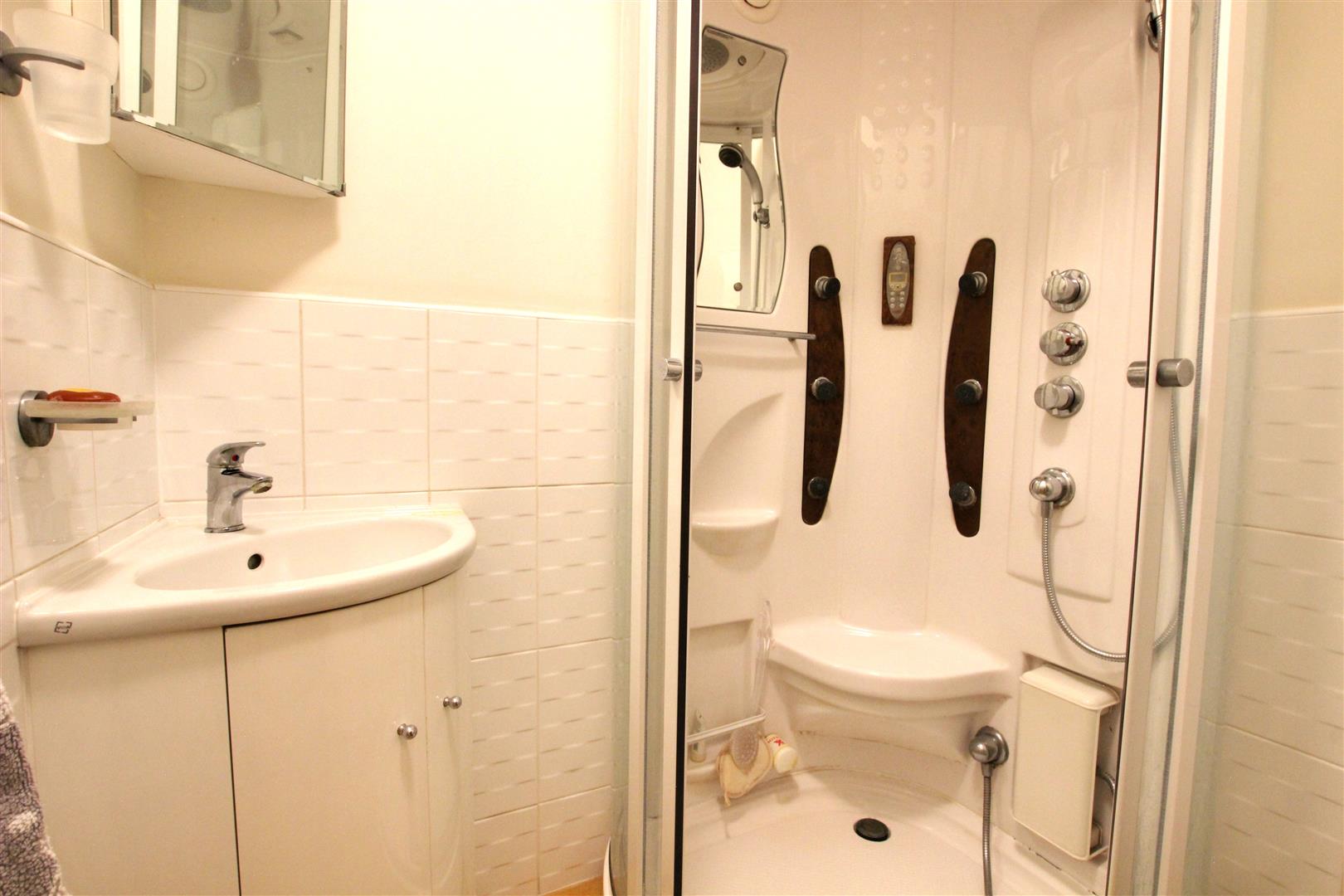 Priory Close, Swanland