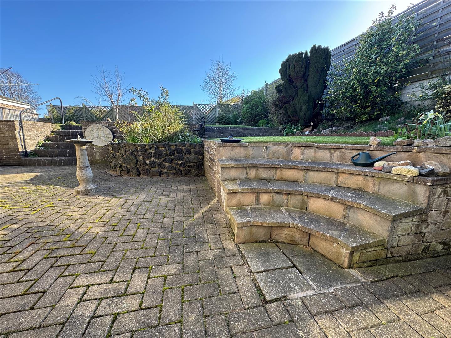 Priory Close, Swanland