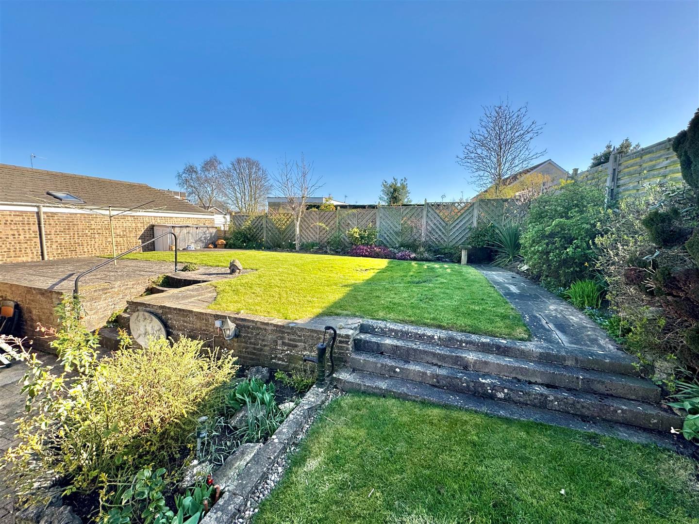 Priory Close, Swanland