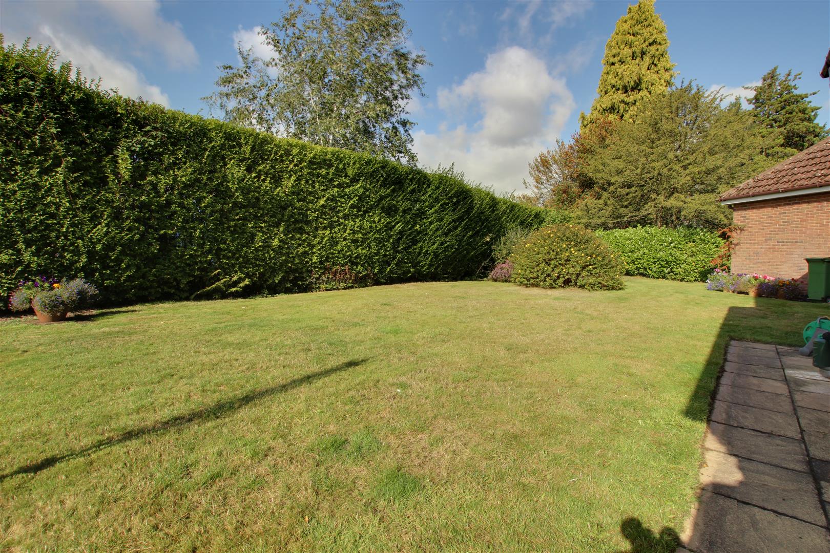 West Green, West Ella, Hull