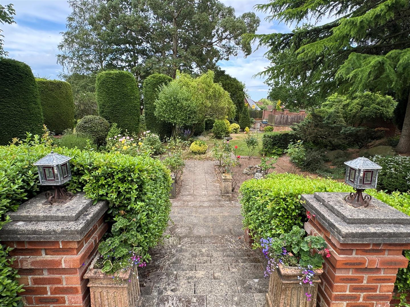 Swanland Hall, Tranby Lane, Swanland
