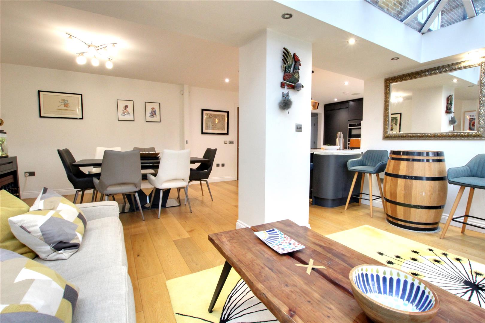 St. Marys Walk, Swanland