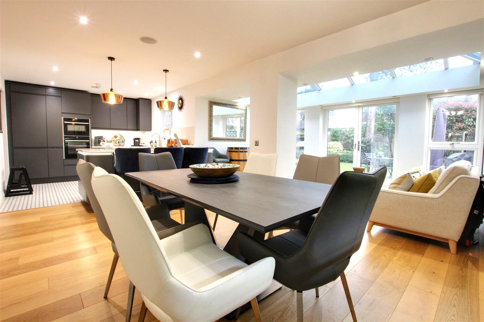 St. Marys Walk, Swanland