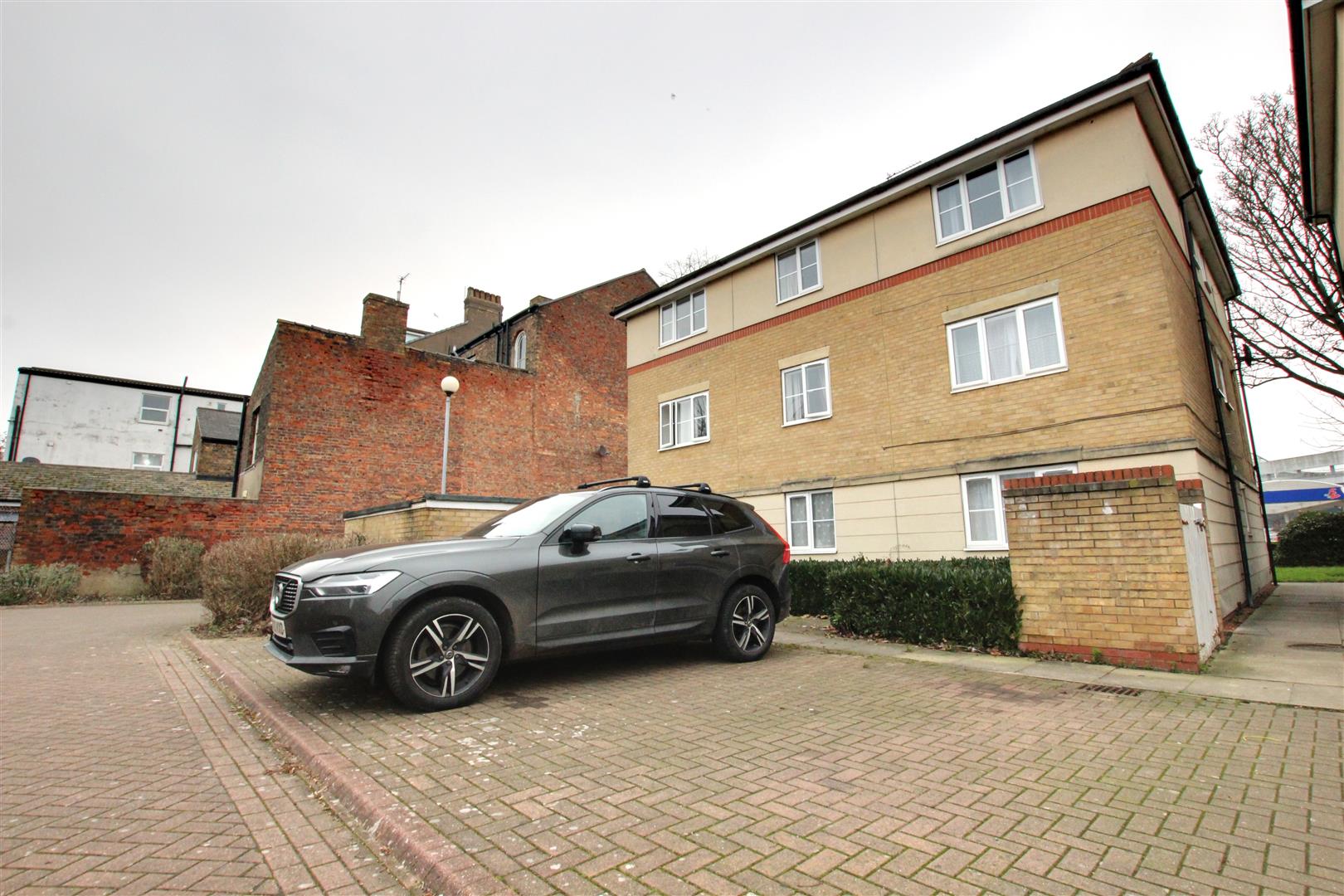Belgrave Mansions, Park Street, Hull