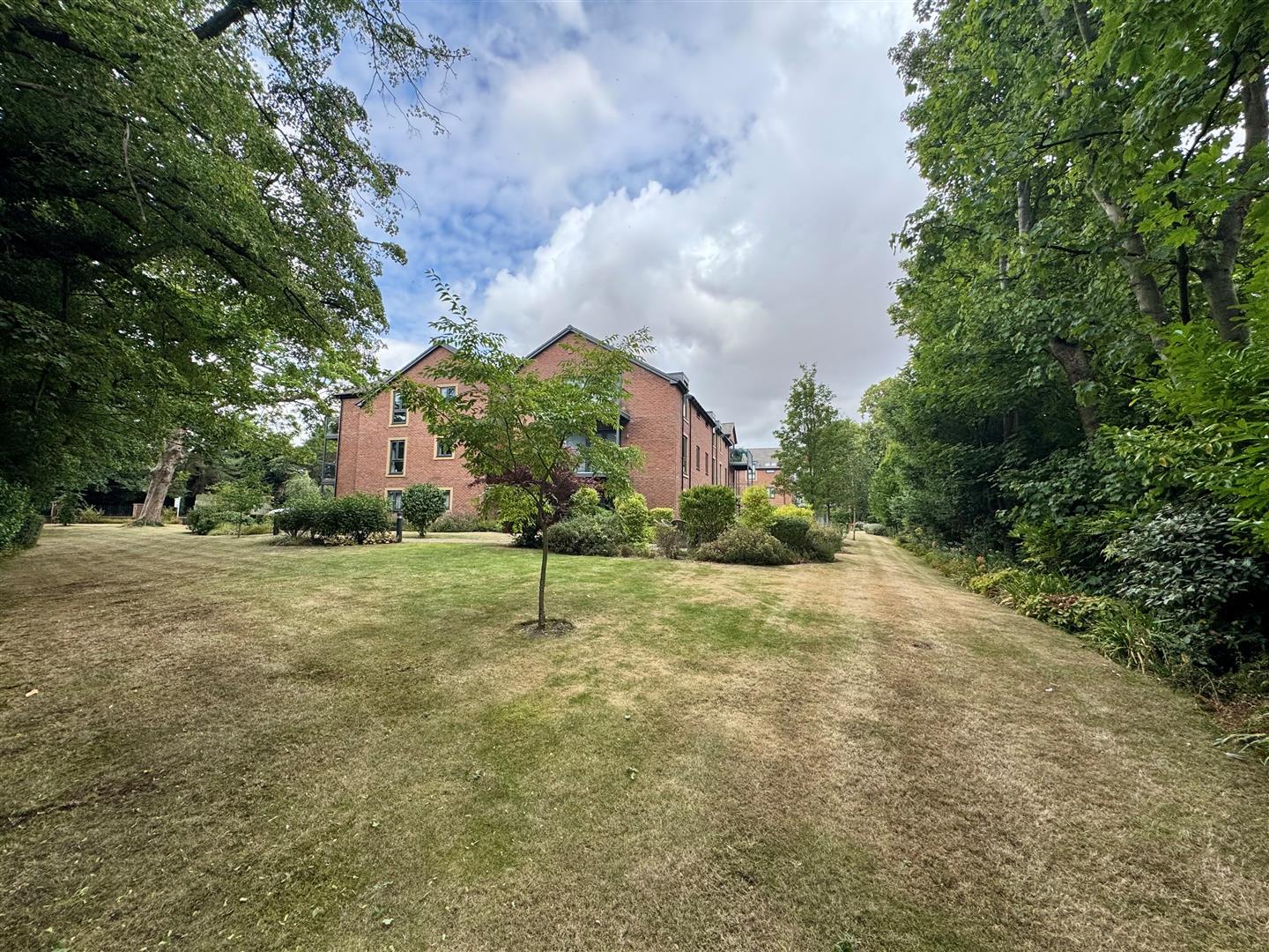 Stapleton Court, Waller Grove, Swanland