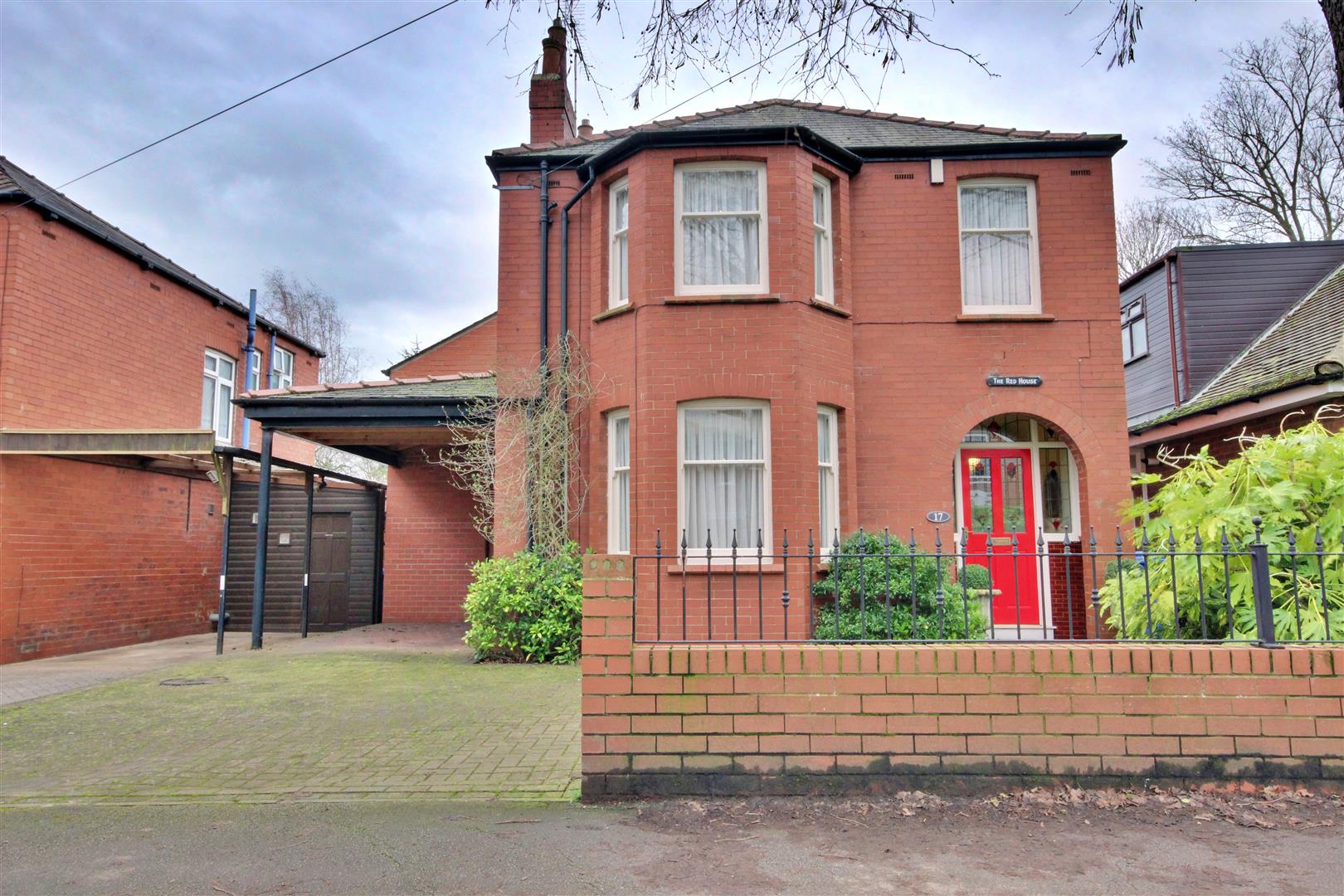 Central Avenue, Beverley