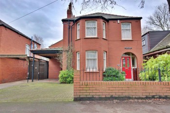 Central Avenue, Beverley