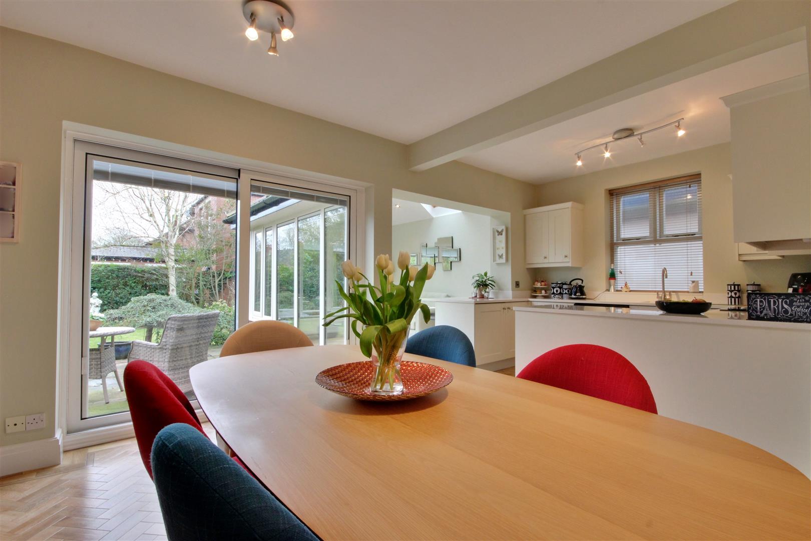 Central Avenue, Beverley