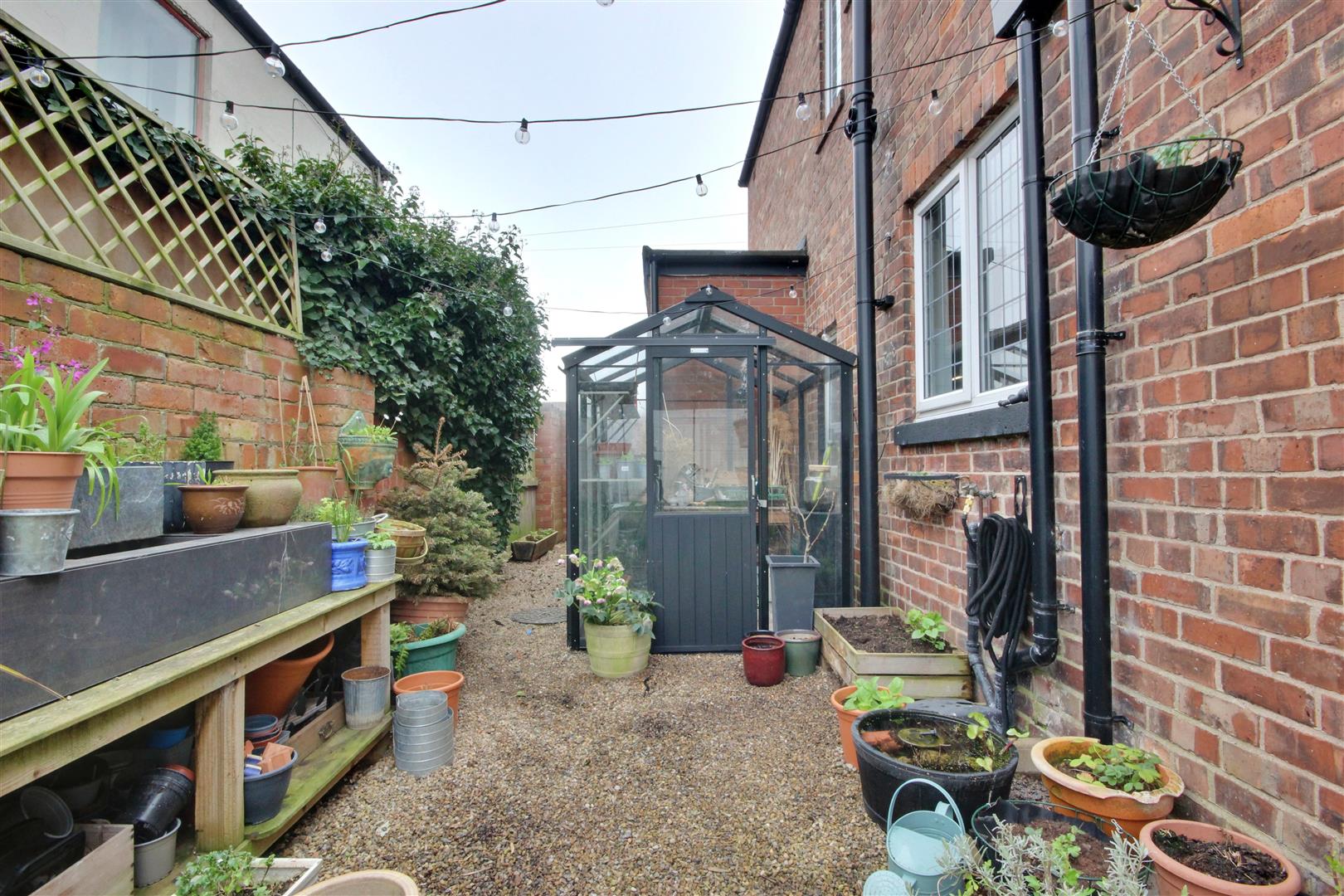 Main Street, Leconfield, Beverley