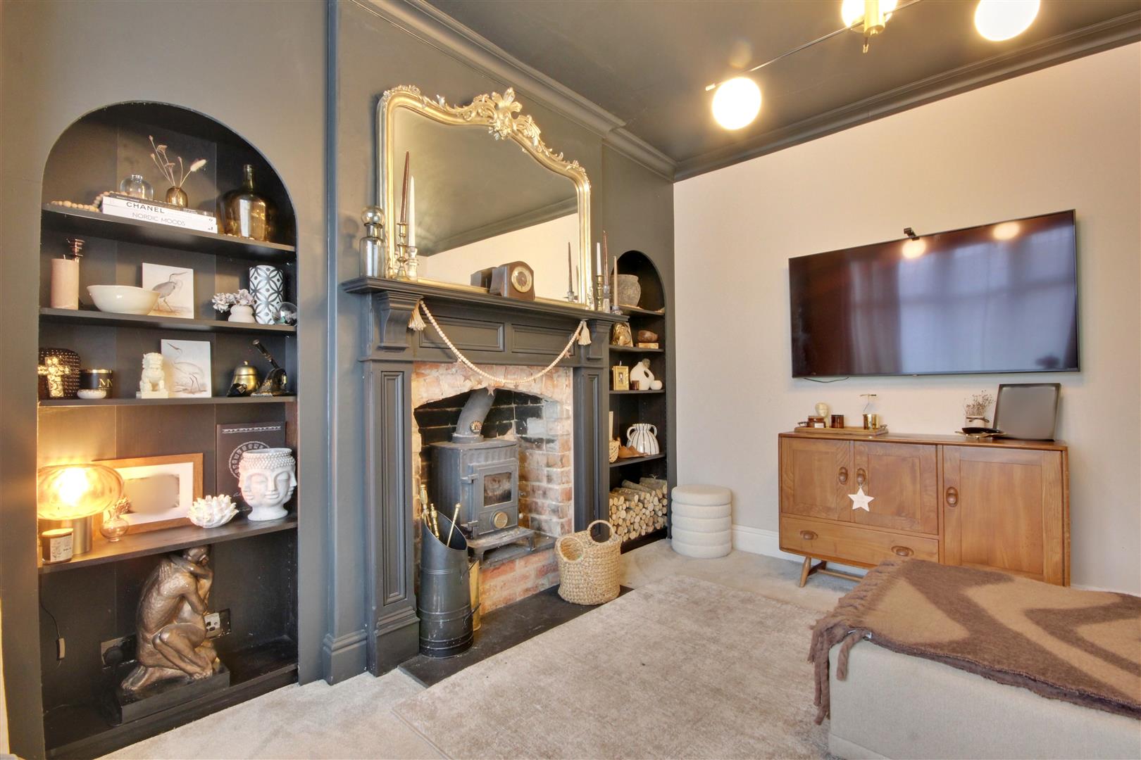 Main Street, Leconfield, Beverley