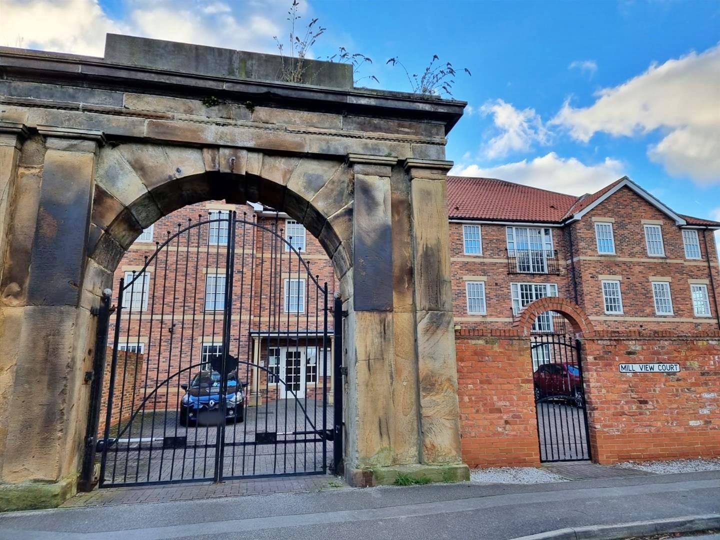 Mill View Court, Mill View Road, Beverley