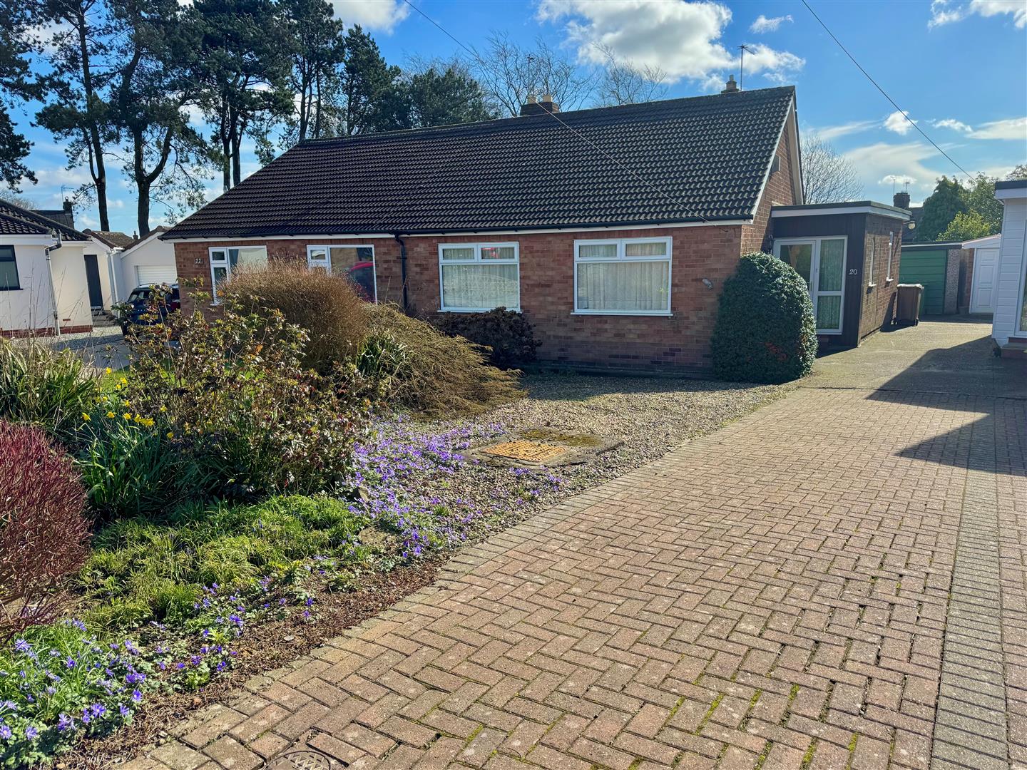 Queensbury Way, Swanland