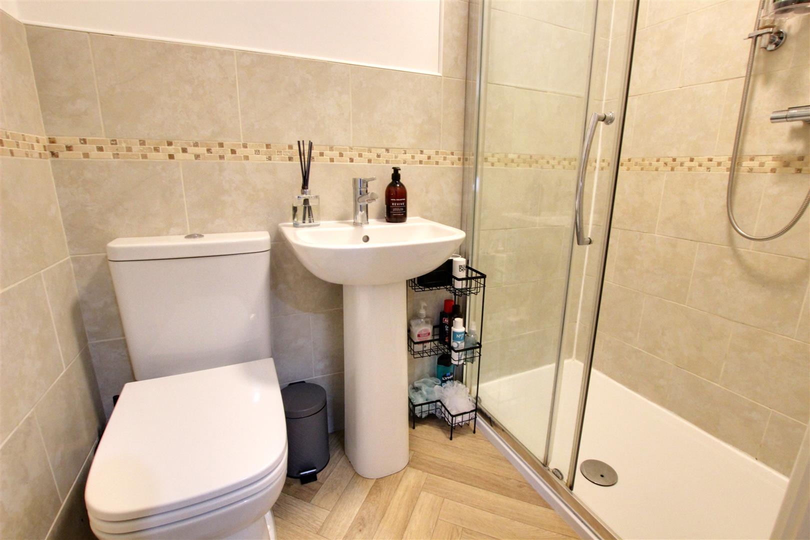 Queensbury Way, Swanland