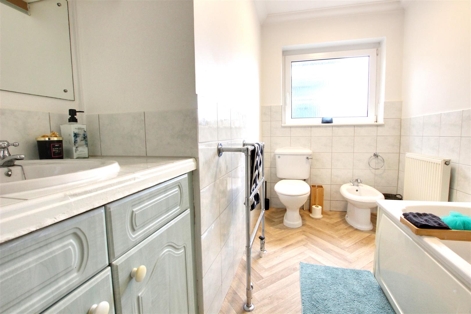 Queensbury Way, Swanland