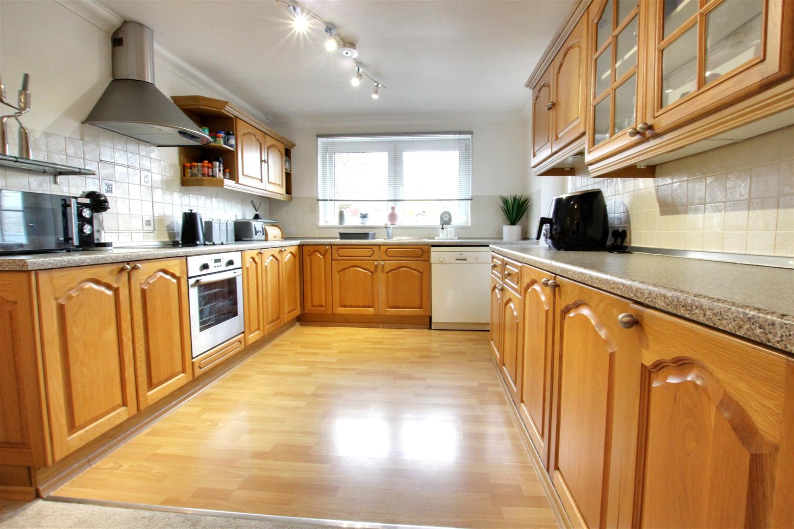 Queensbury Way, Swanland