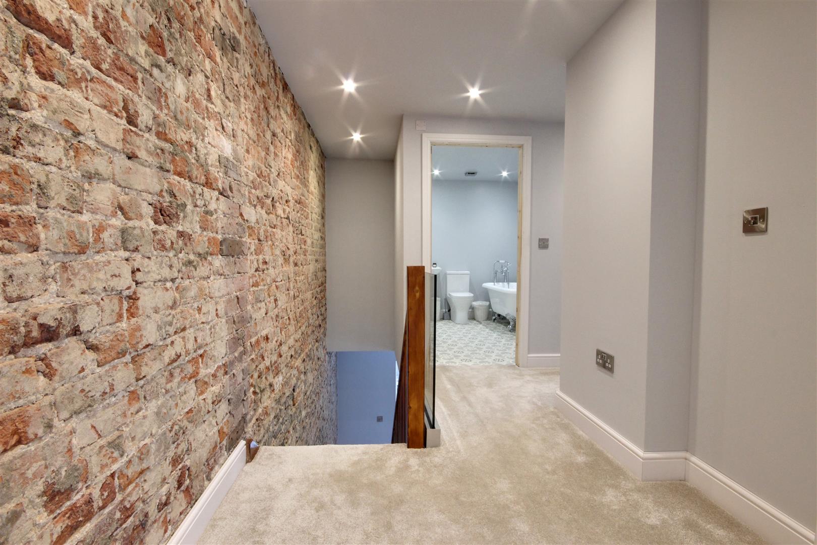 Beverley Road, Hutton Cranswick