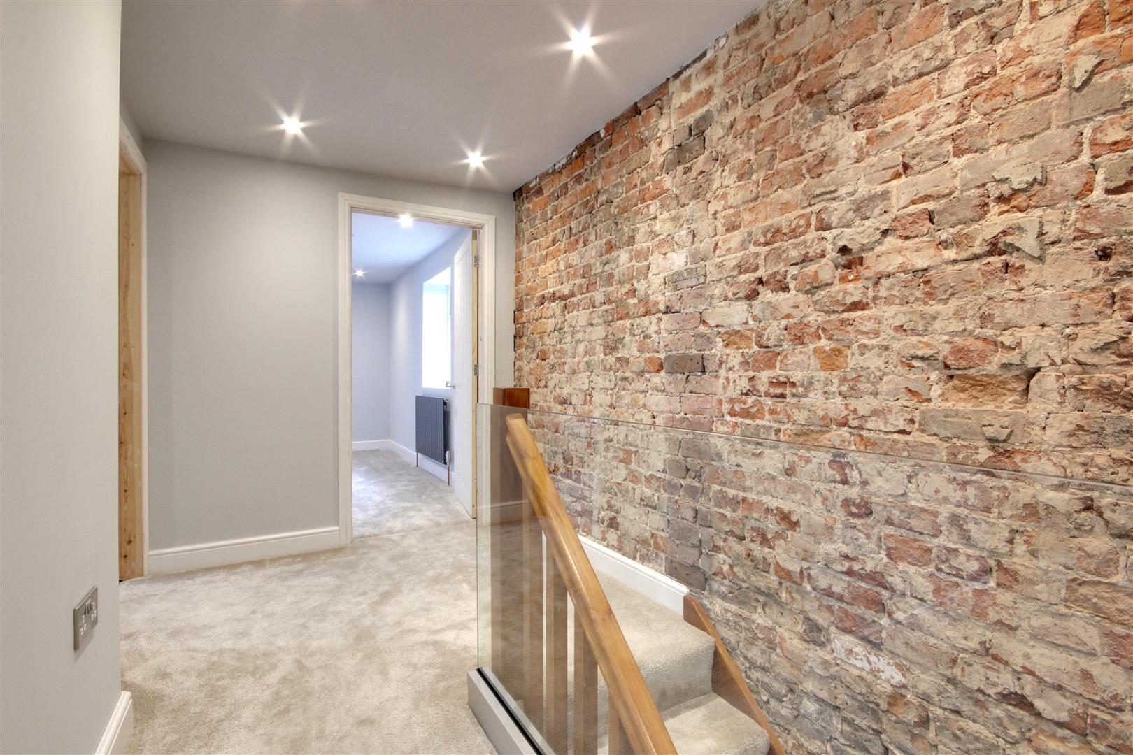 Beverley Road, Hutton Cranswick