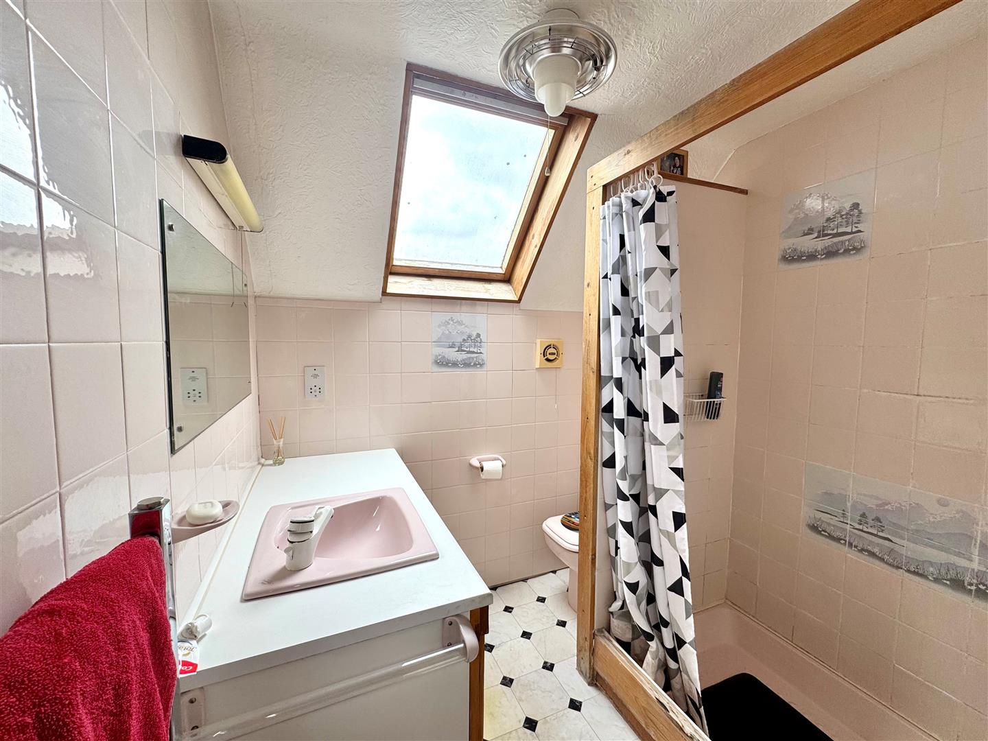 Main Street, Swanland