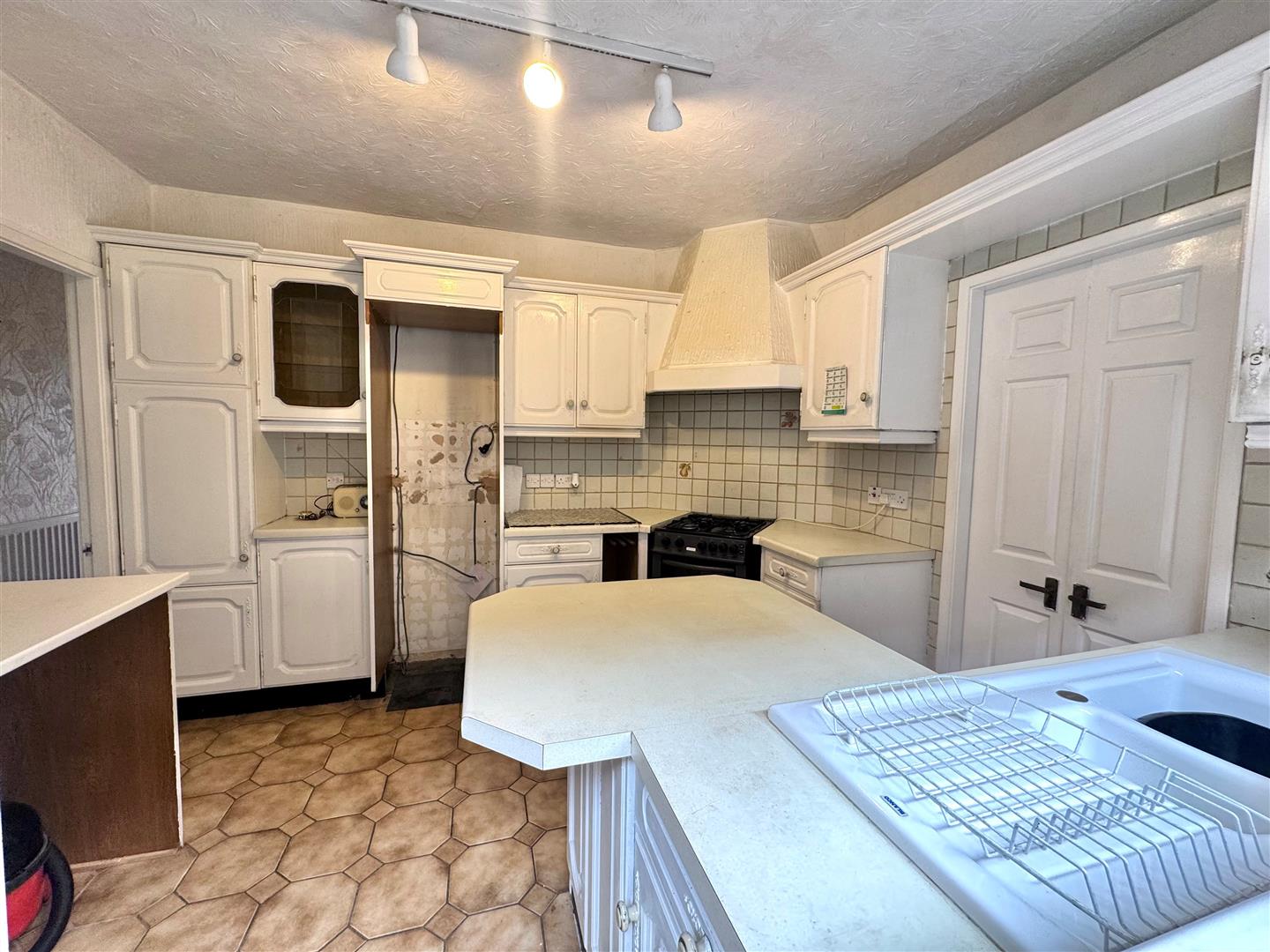 Main Street, Swanland