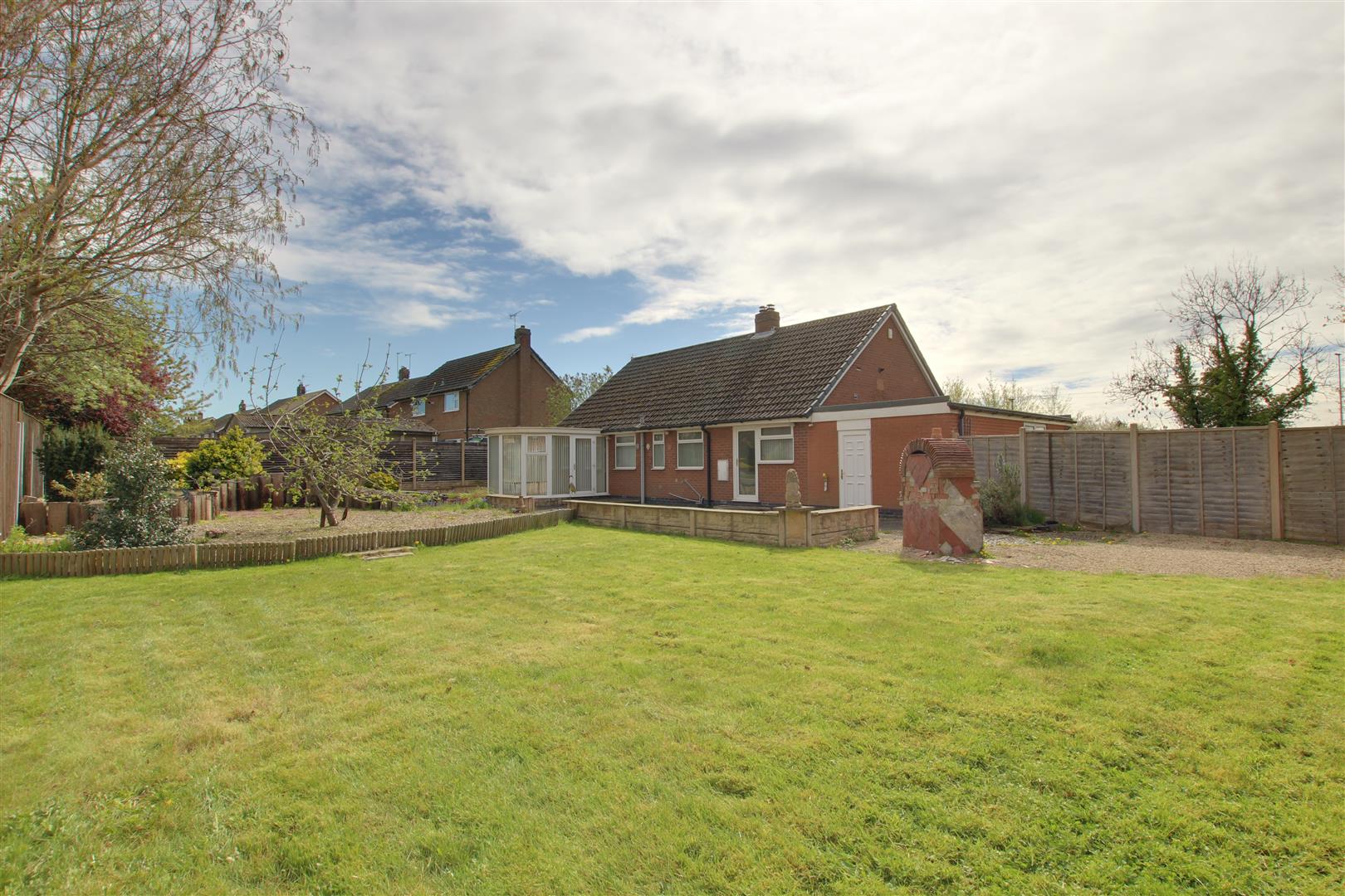 Annie Med Lane, South Cave, Brough