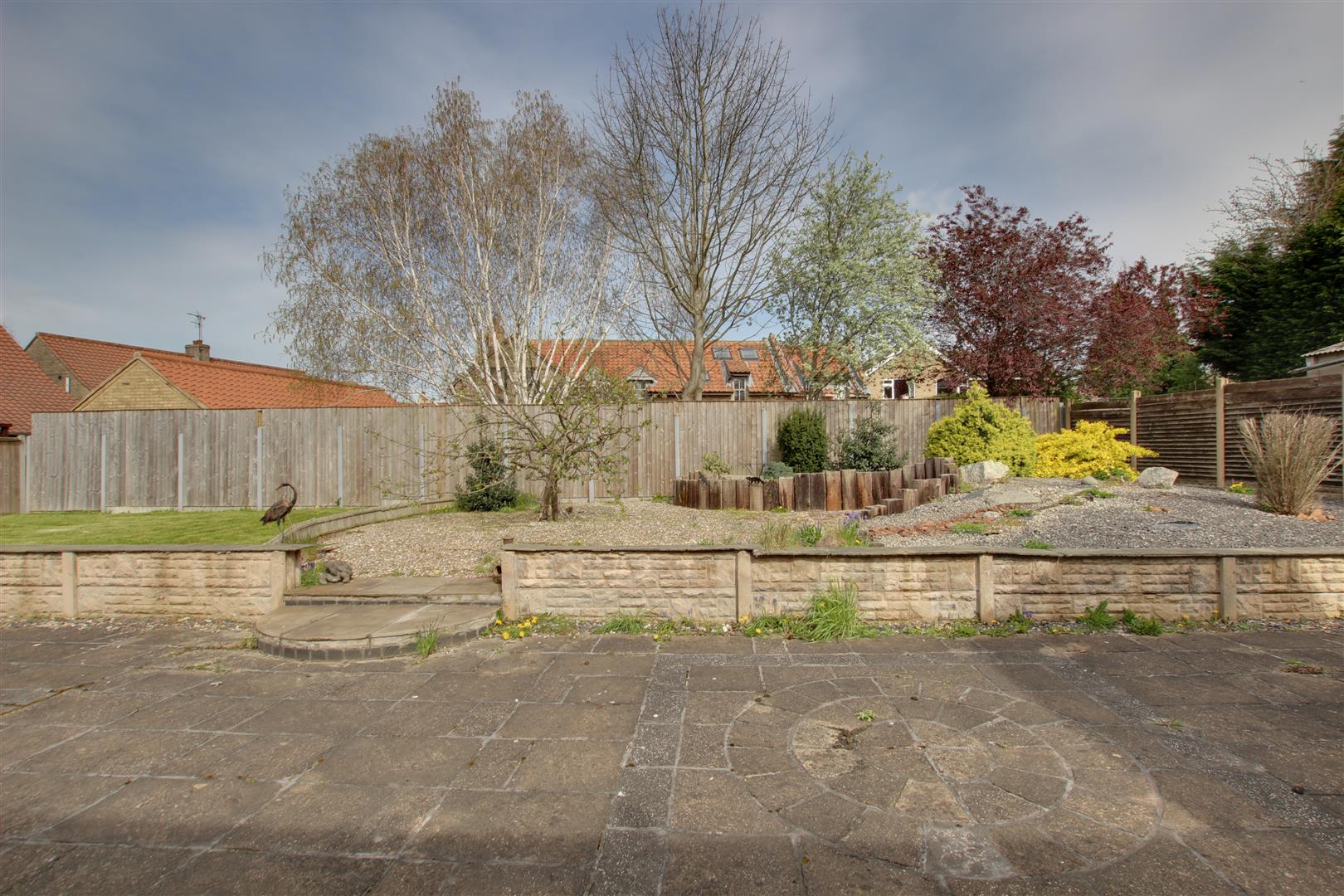 Annie Med Lane, South Cave, Brough