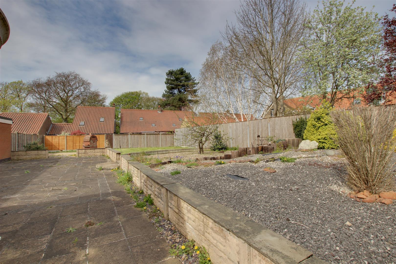 Annie Med Lane, South Cave, Brough