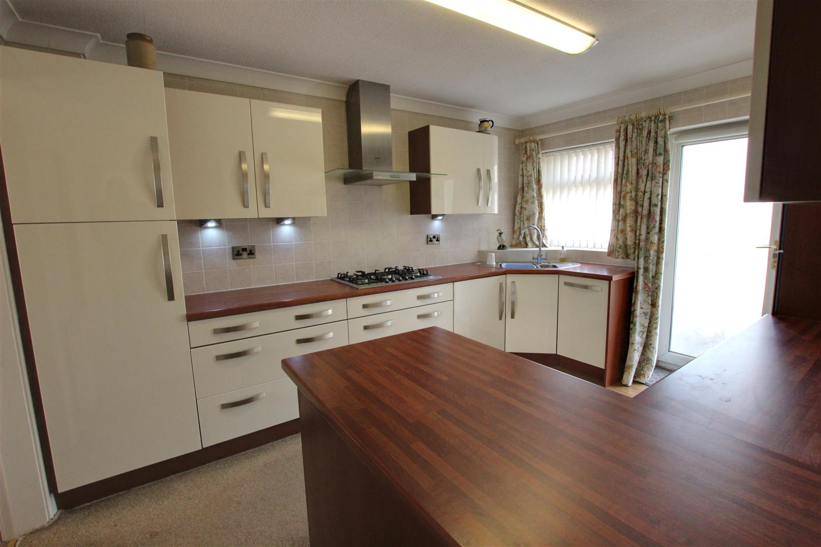 Annie Med Lane, South Cave, Brough