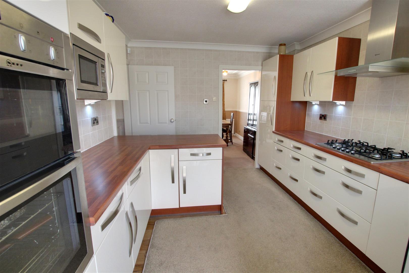 Annie Med Lane, South Cave, Brough