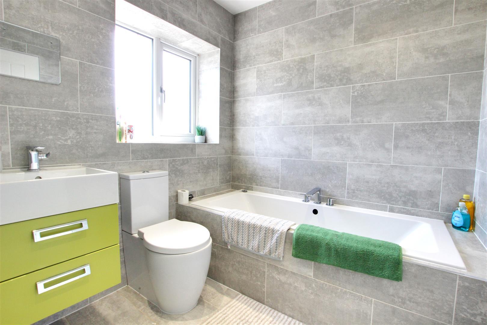 Lowfield Road, Anlaby, Hull