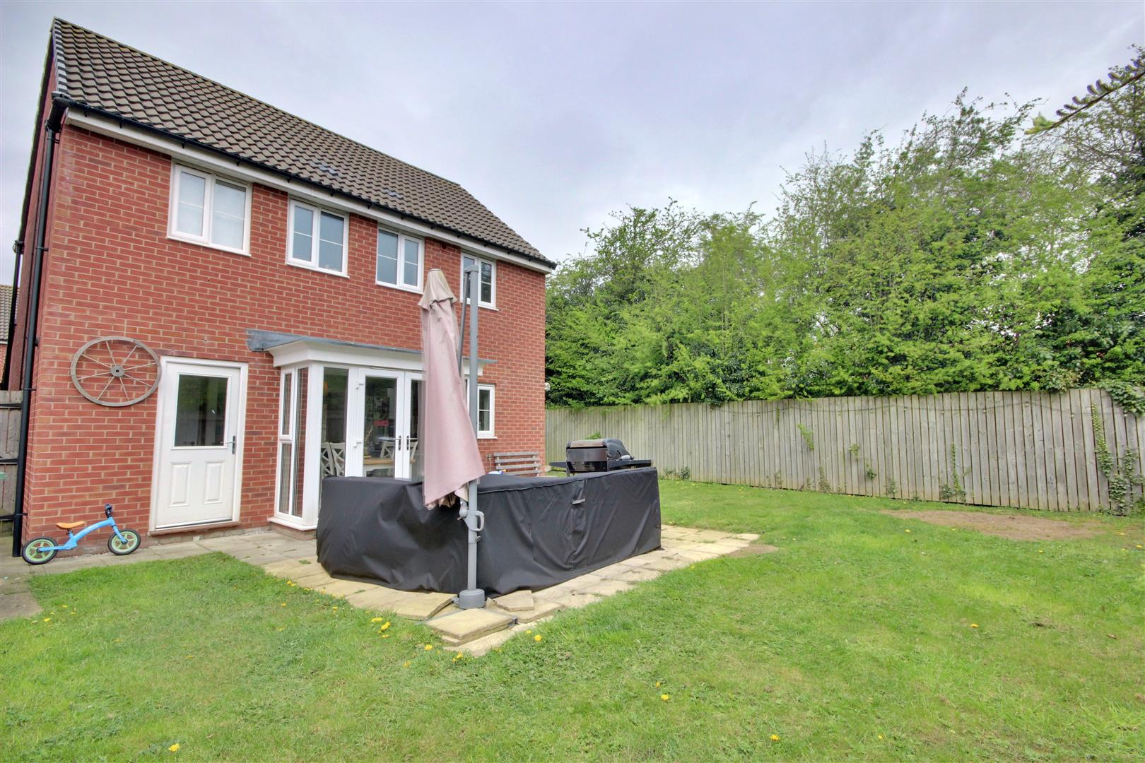 Bullfinch Close, Beverley