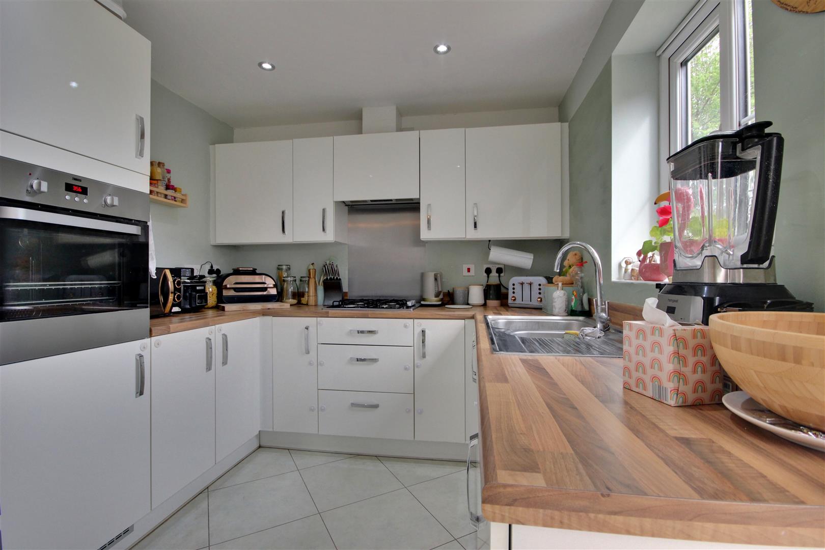 Bullfinch Close, Beverley