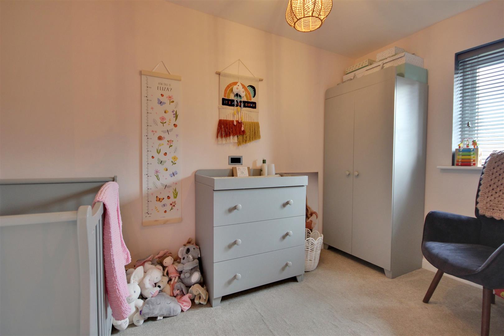 Bullfinch Close, Beverley