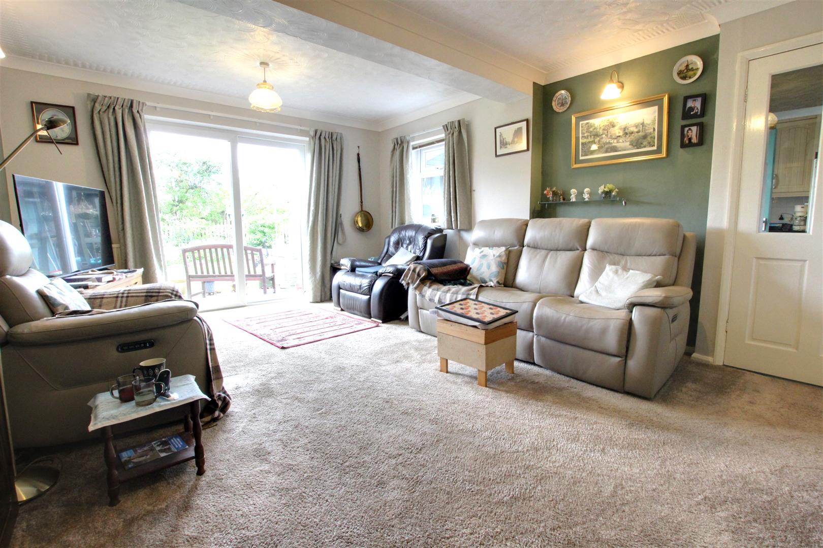 Dale Close, Swanland