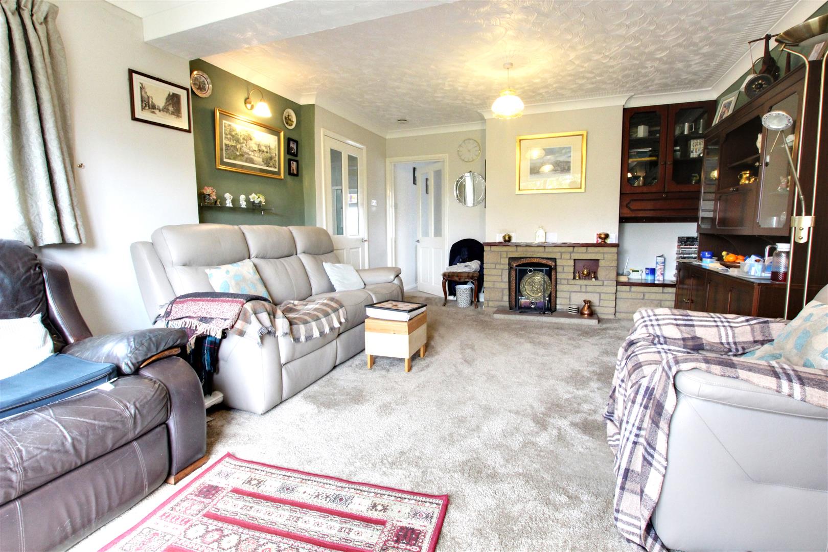 Dale Close, Swanland