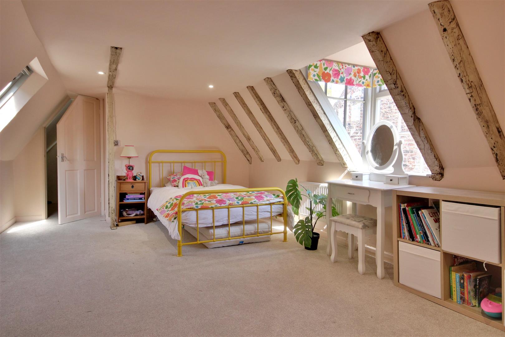North Bar Within, Beverley