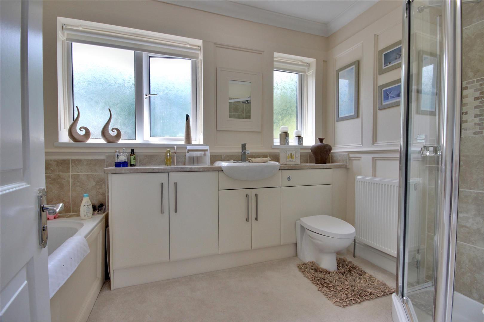 Elveley Drive, West Ella, Hull