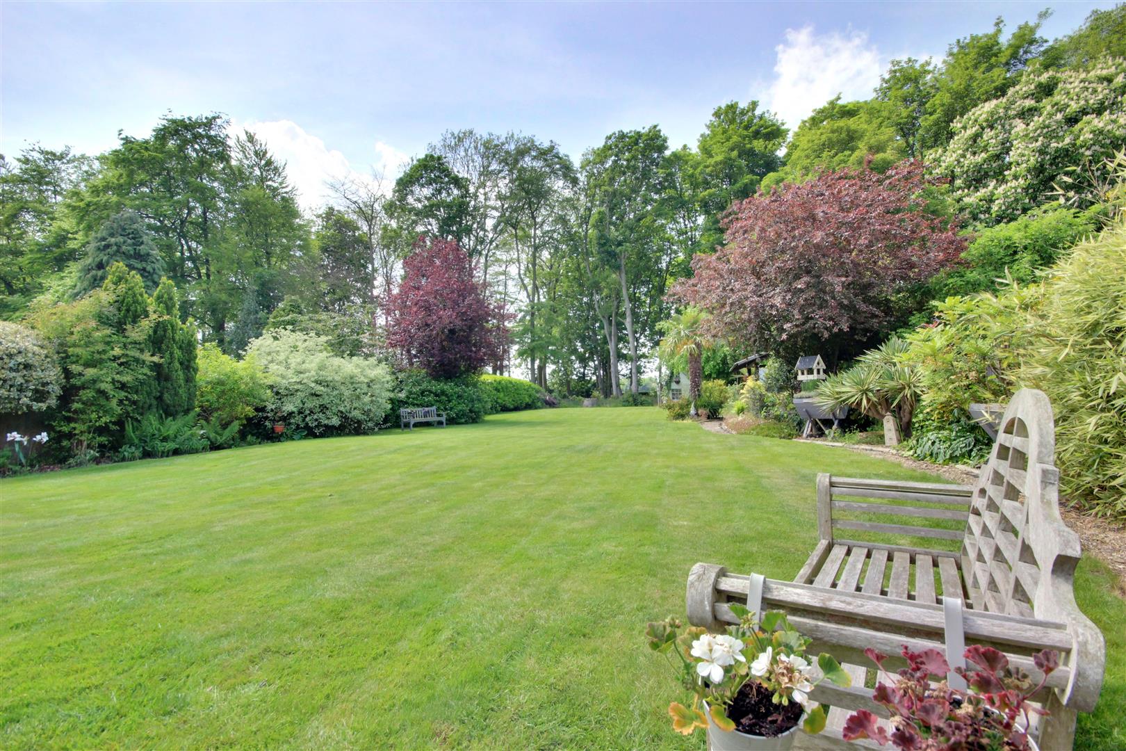 Elveley Drive, West Ella, Hull