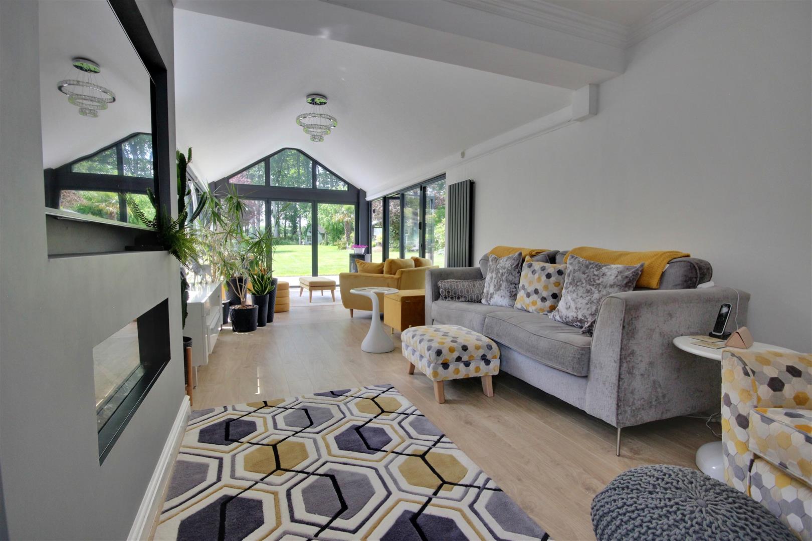 Elveley Drive, West Ella, Hull