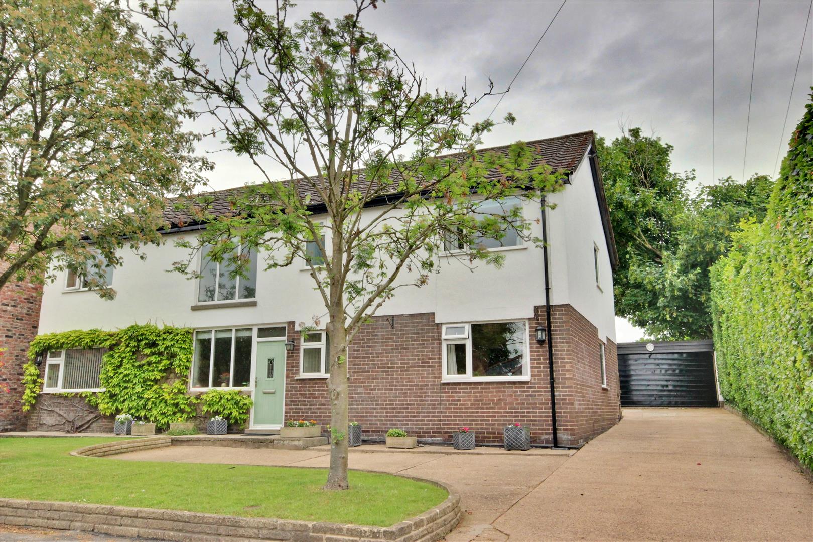 North Road, Lund, Driffield