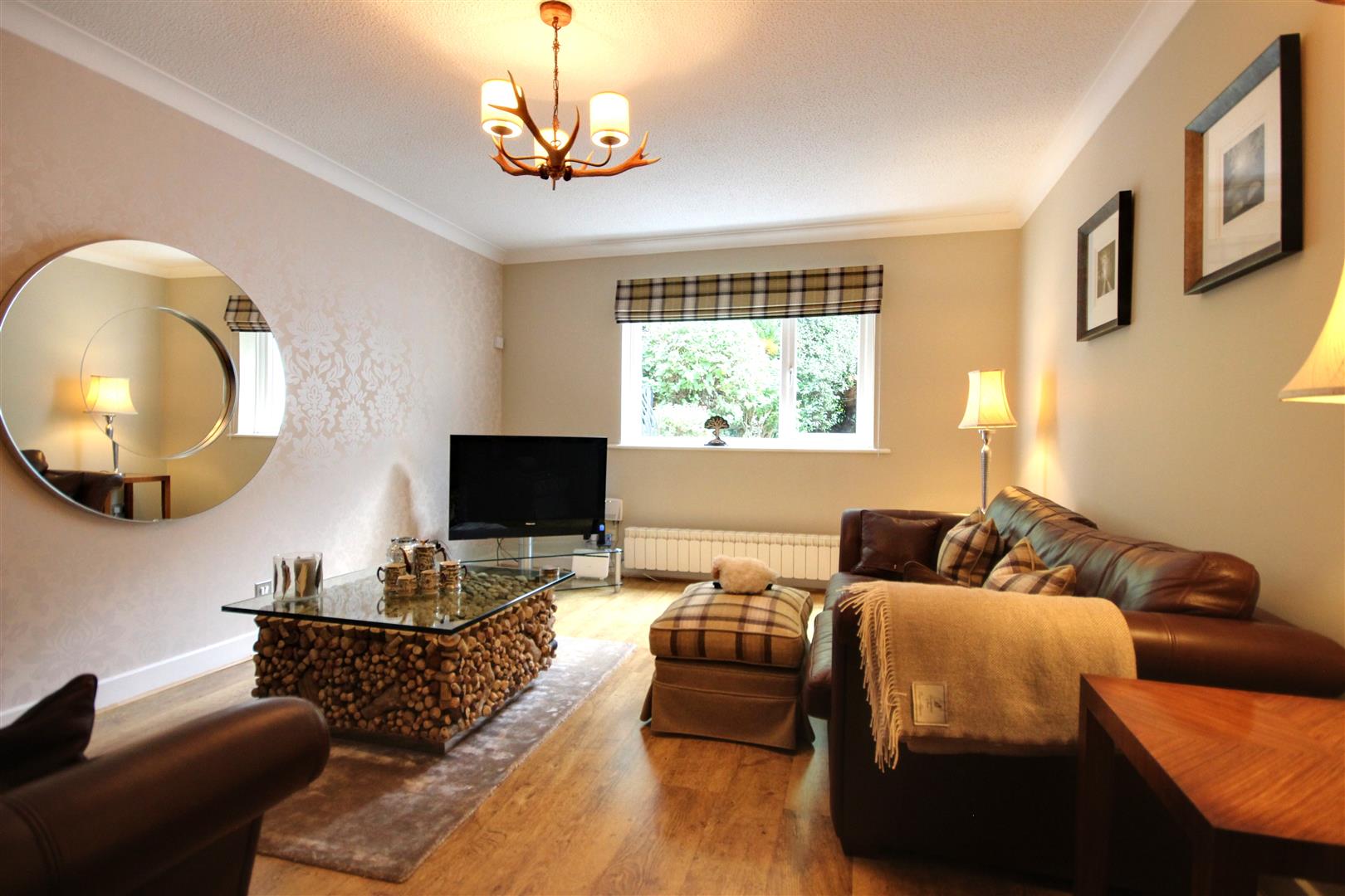 West Leys Road, Swanland