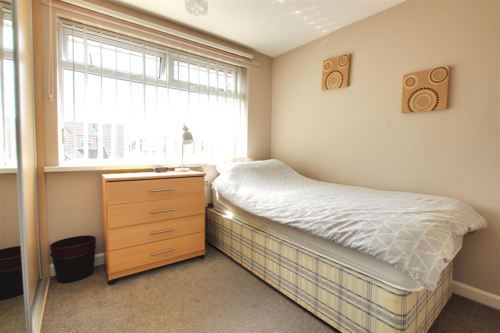 Thorndale, Hull