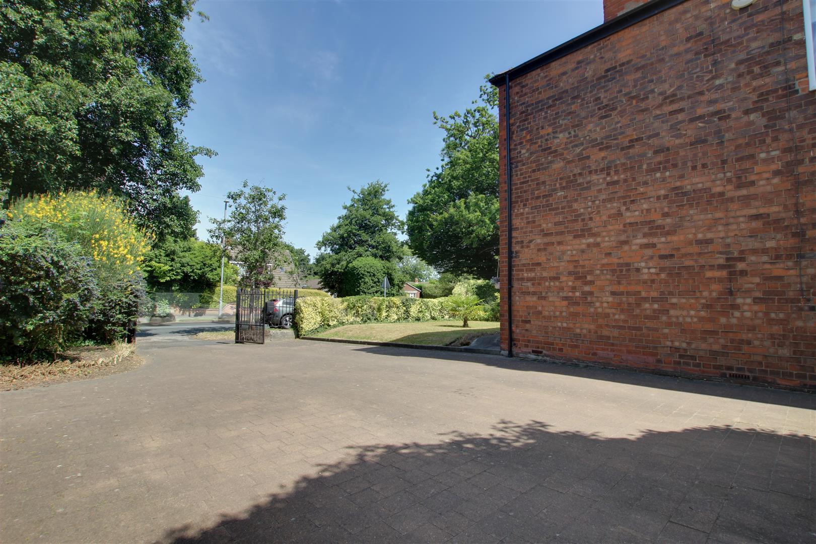 Endyke Lane, Cottingham