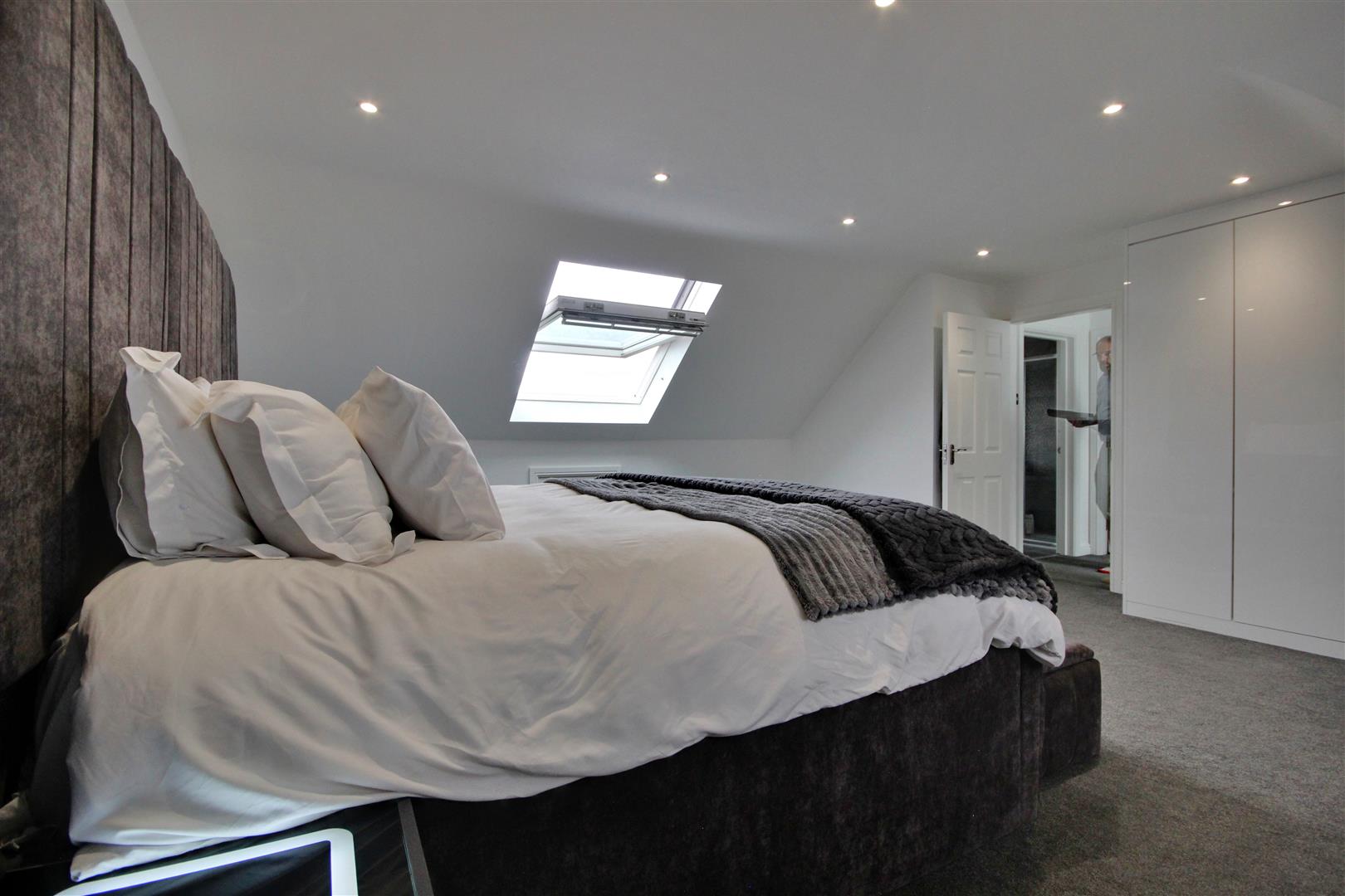 The Pines, Kingswood, Hull