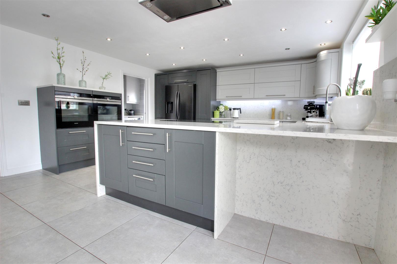 The Pines, Kingswood, Hull