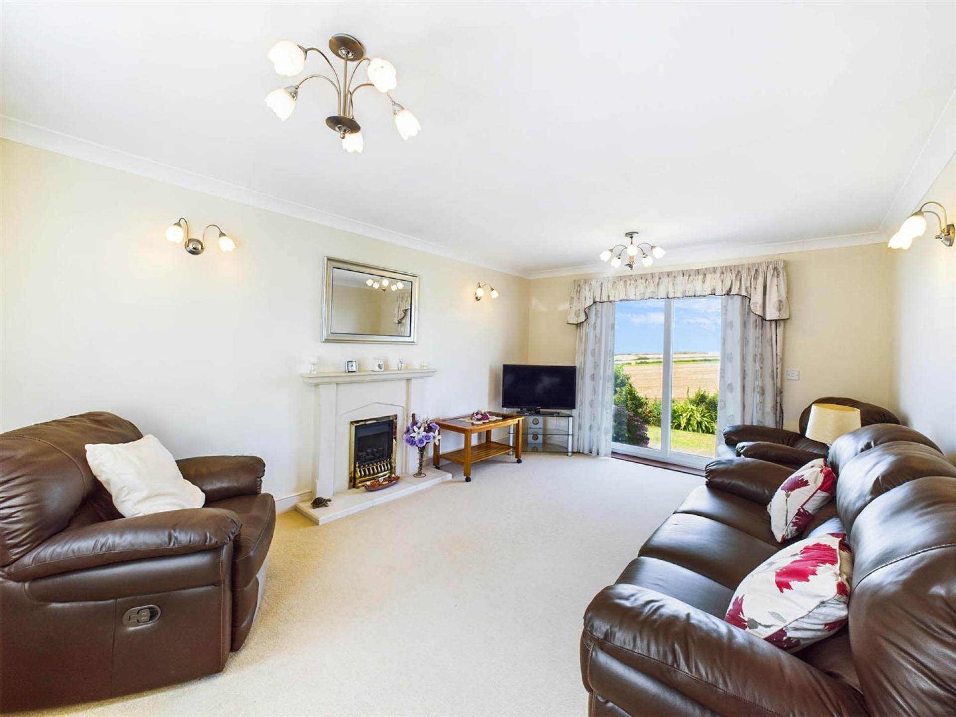 Jubilee Close, Cubert,