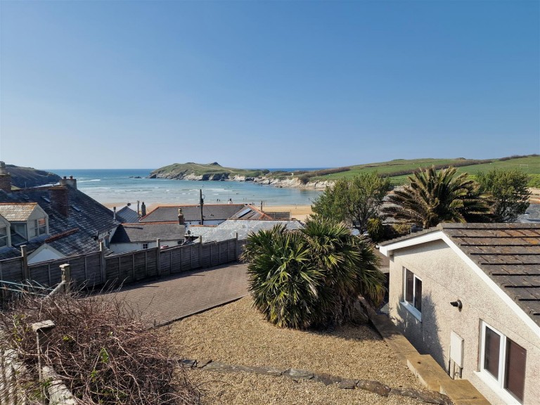 Alexandra Road, Porth, Newquay