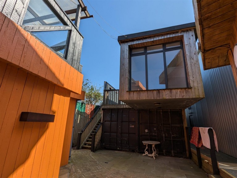 Prow Park, Treloggan Industrial Estate, Newquay