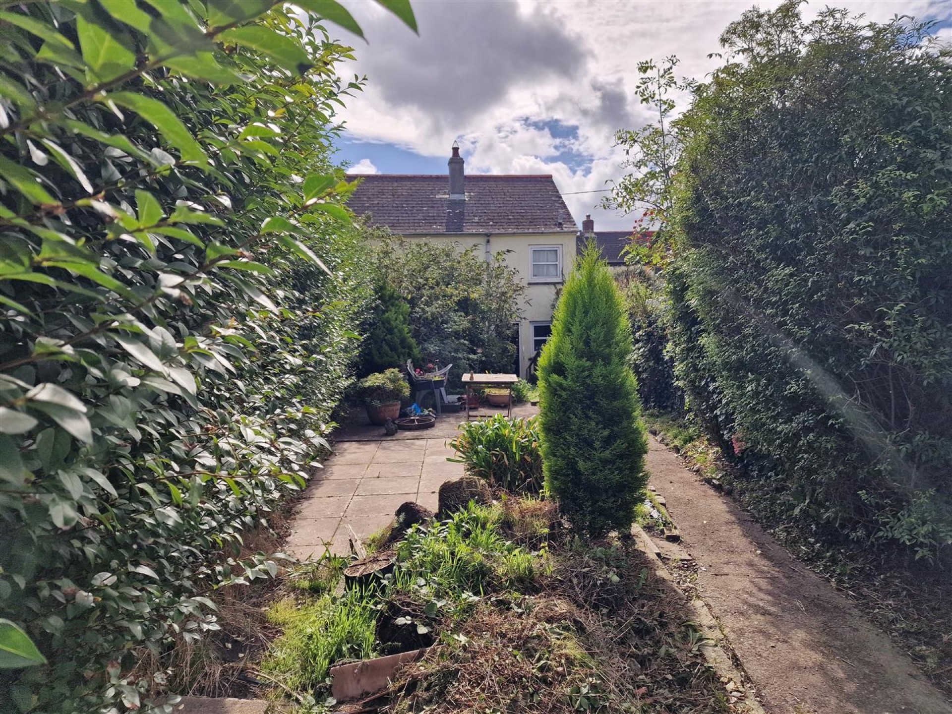 Nanhayes Row, St. Newlyn East,